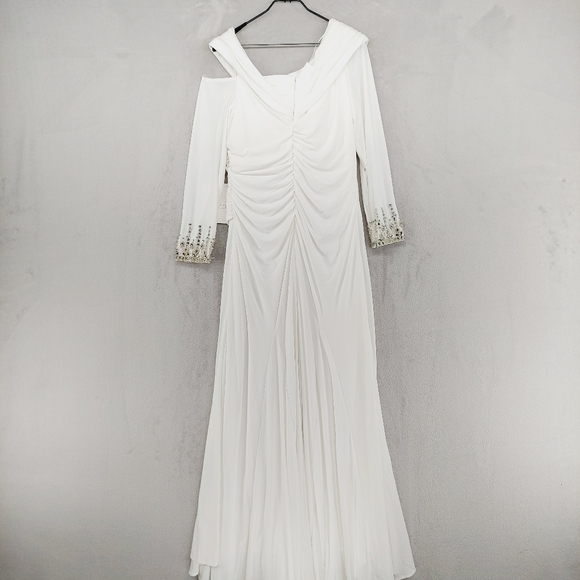 New Mac Duggal 12231 White Beaded Cuff Drop Shoulder Faux Wrap Gown Dress Z79 - Picture 6 of 11